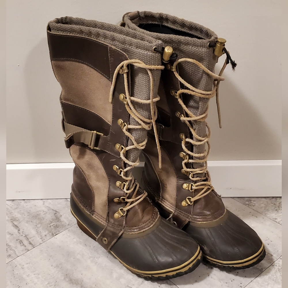 Sorel ❄️ 🍃🍂 conquest Carly brown knee high 👢 boots; suede and leather - sz 8